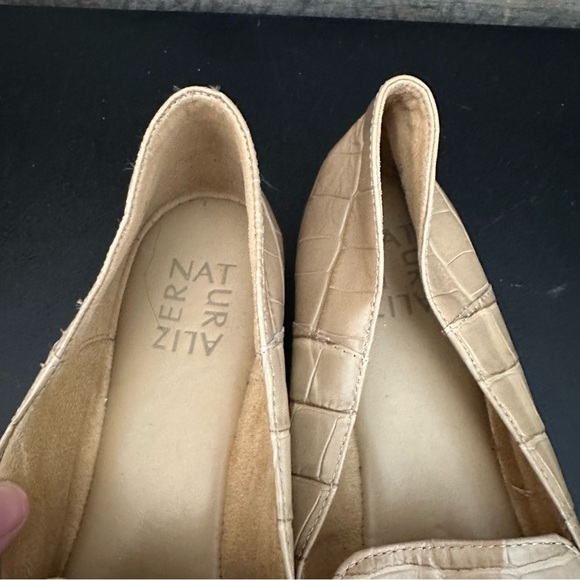 Naturalizer Women's Lorna Croc Crocodile Print Beige Tan Ballet Flat Loafers 10 - Picture 5 of 8